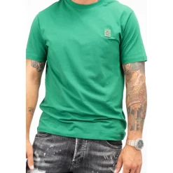 CLASSIC T-SHIRT