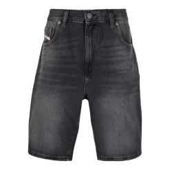 D-STRUKT SHORTS